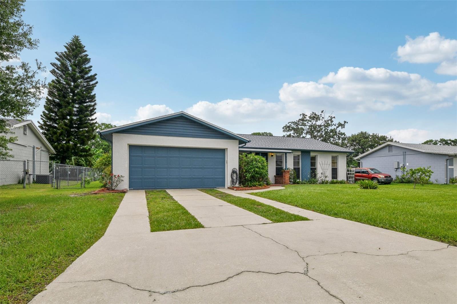 550 FLORAL DRIVE