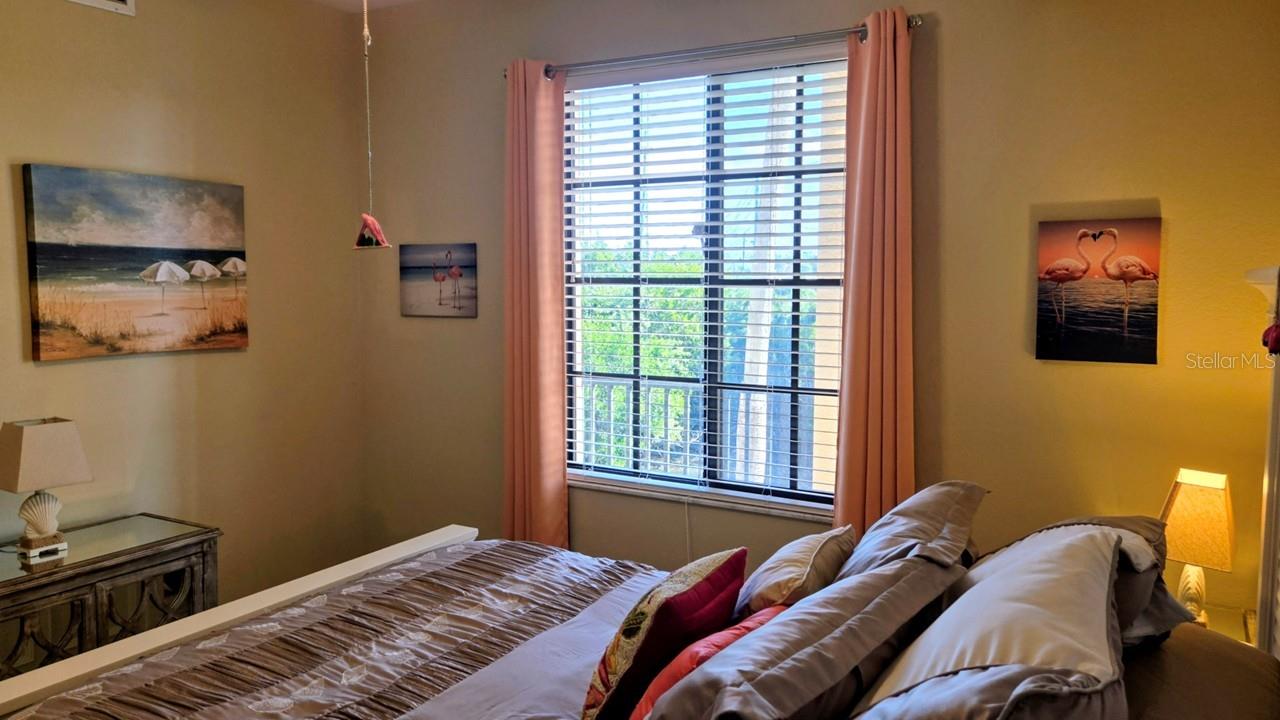 900 E MARION AVENUE 1201