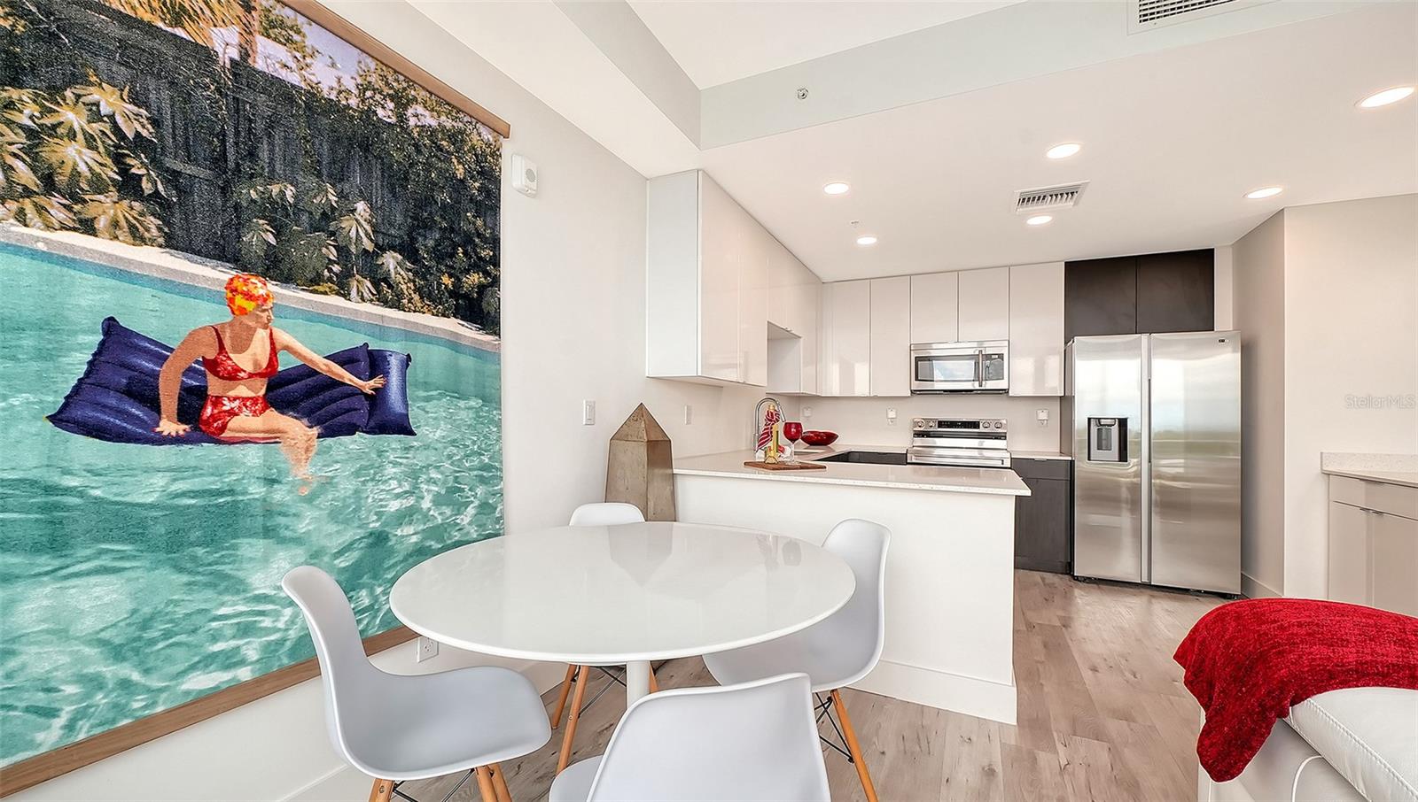 THE STRAND OF SARASOTA - Residential