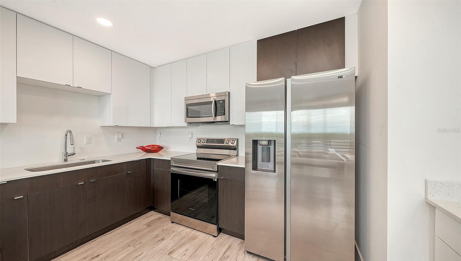 THE STRAND OF SARASOTA - Residential