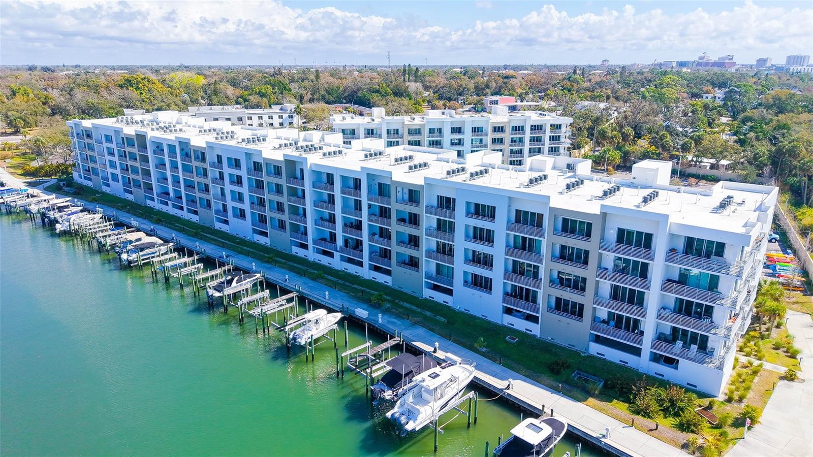 THE STRAND OF SARASOTA - Residential