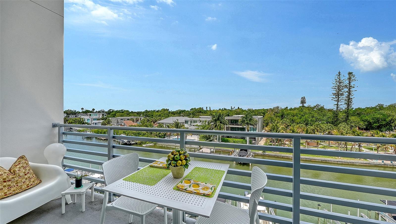 THE STRAND OF SARASOTA - Residential