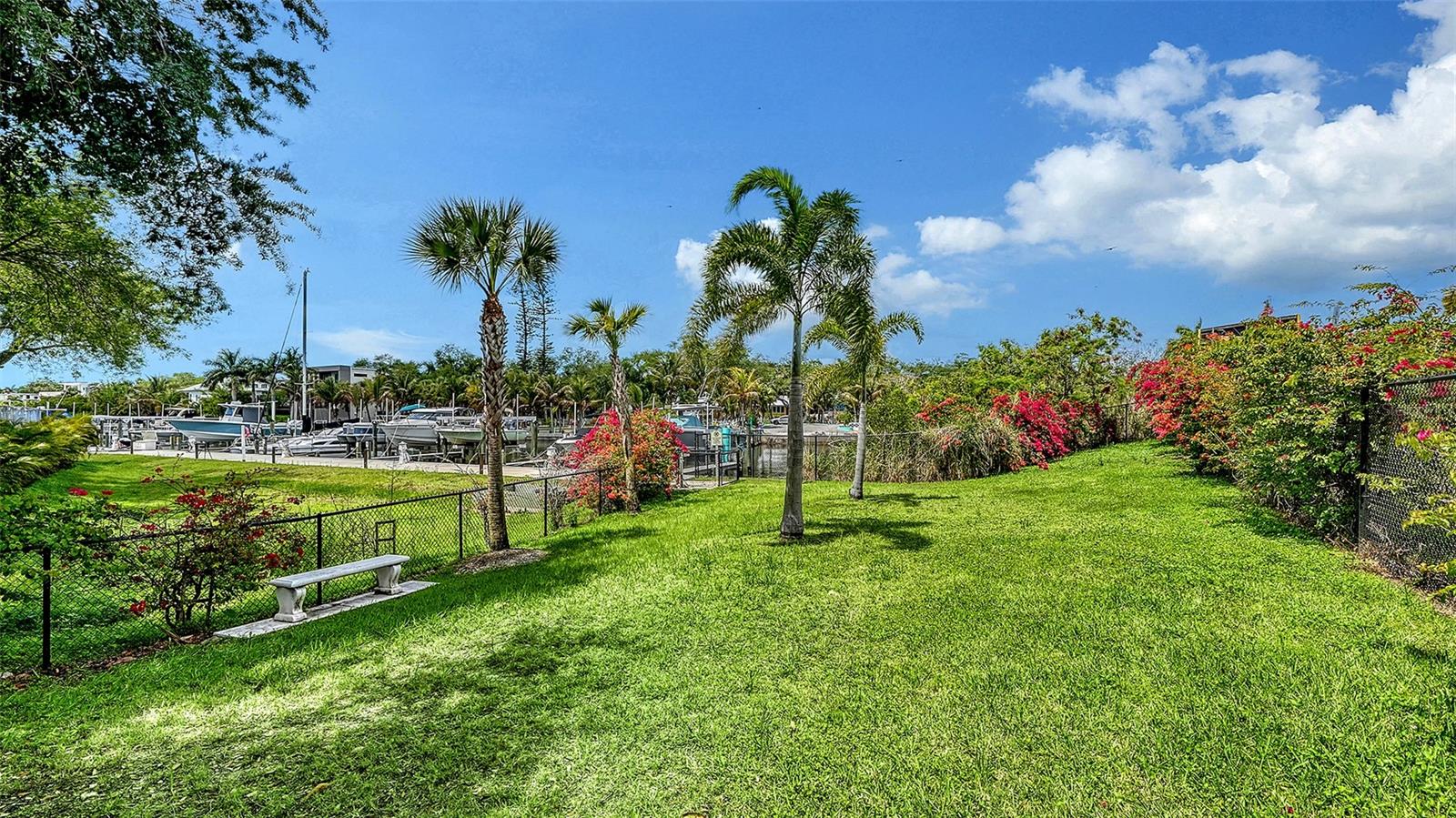 THE STRAND OF SARASOTA - Residential