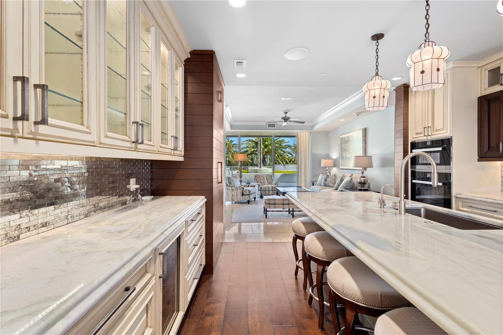 ARIA LONGBOAT KEY - Residential