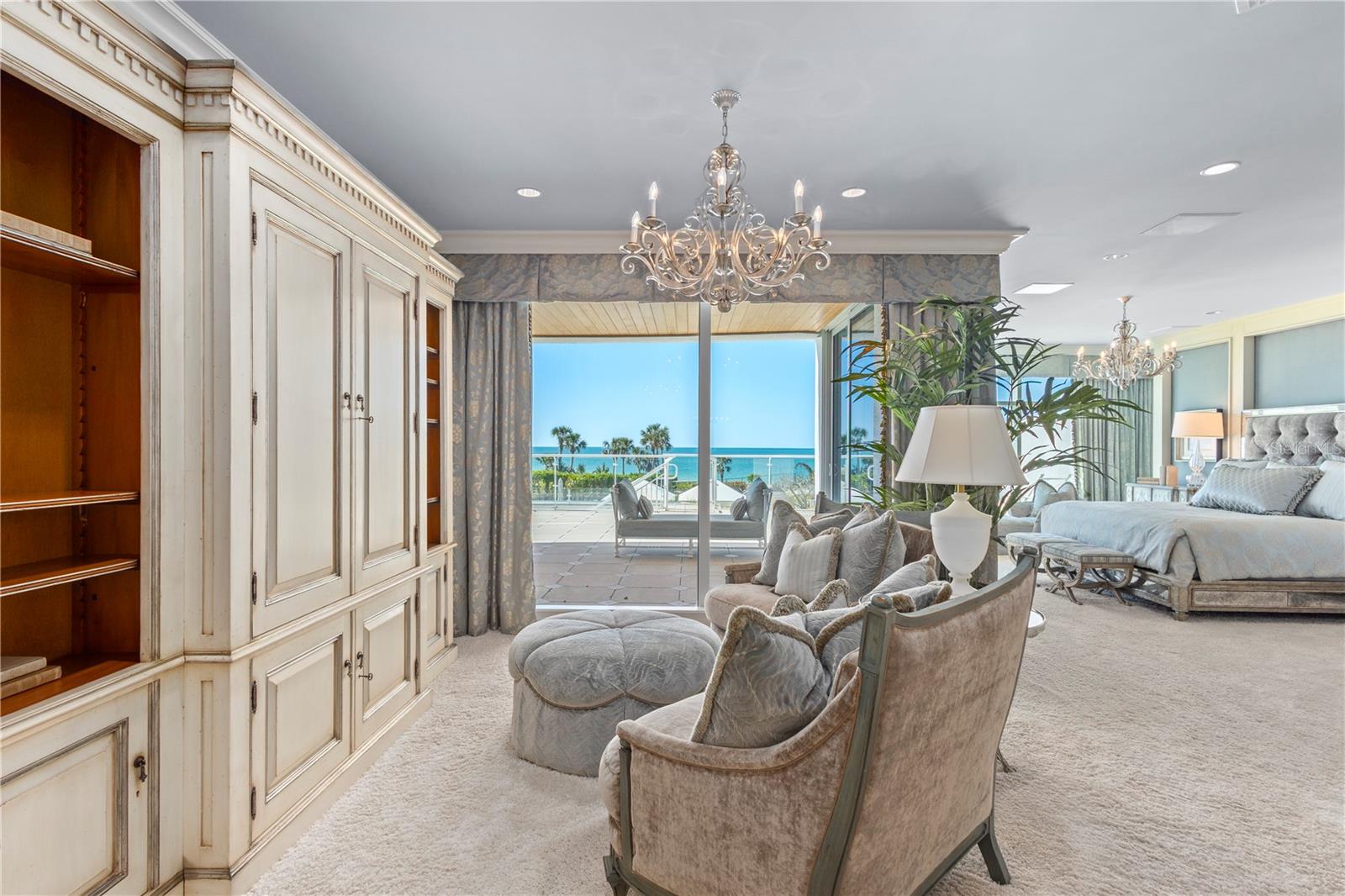 ARIA LONGBOAT KEY - Residential