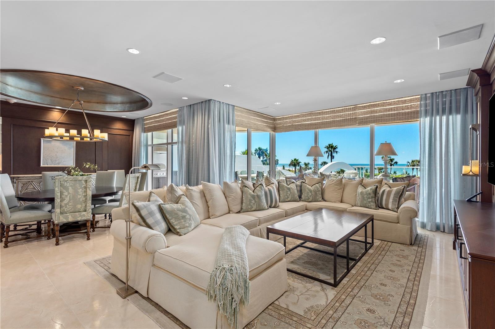 ARIA LONGBOAT KEY - Residential