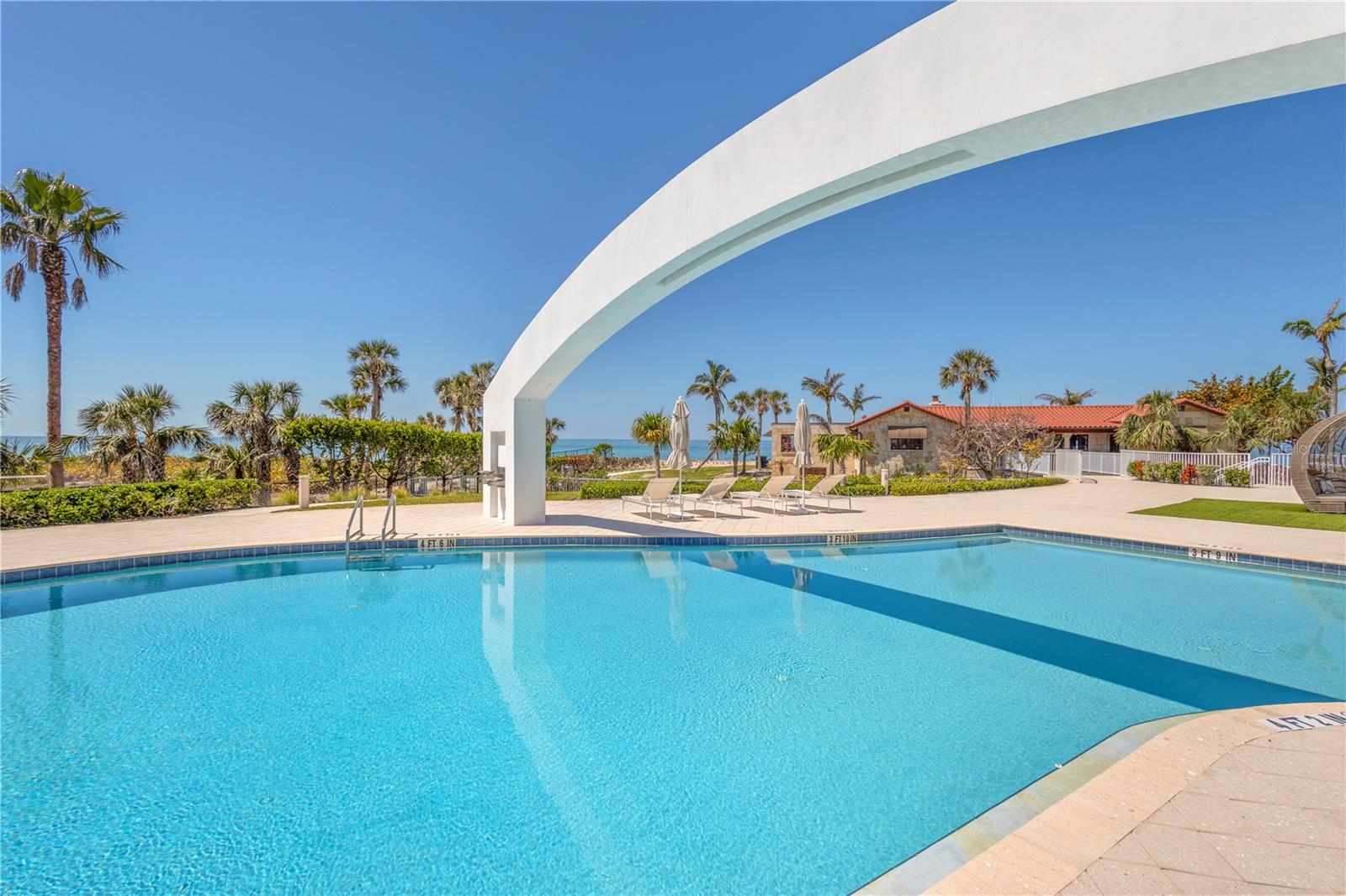 ARIA LONGBOAT KEY - Residential