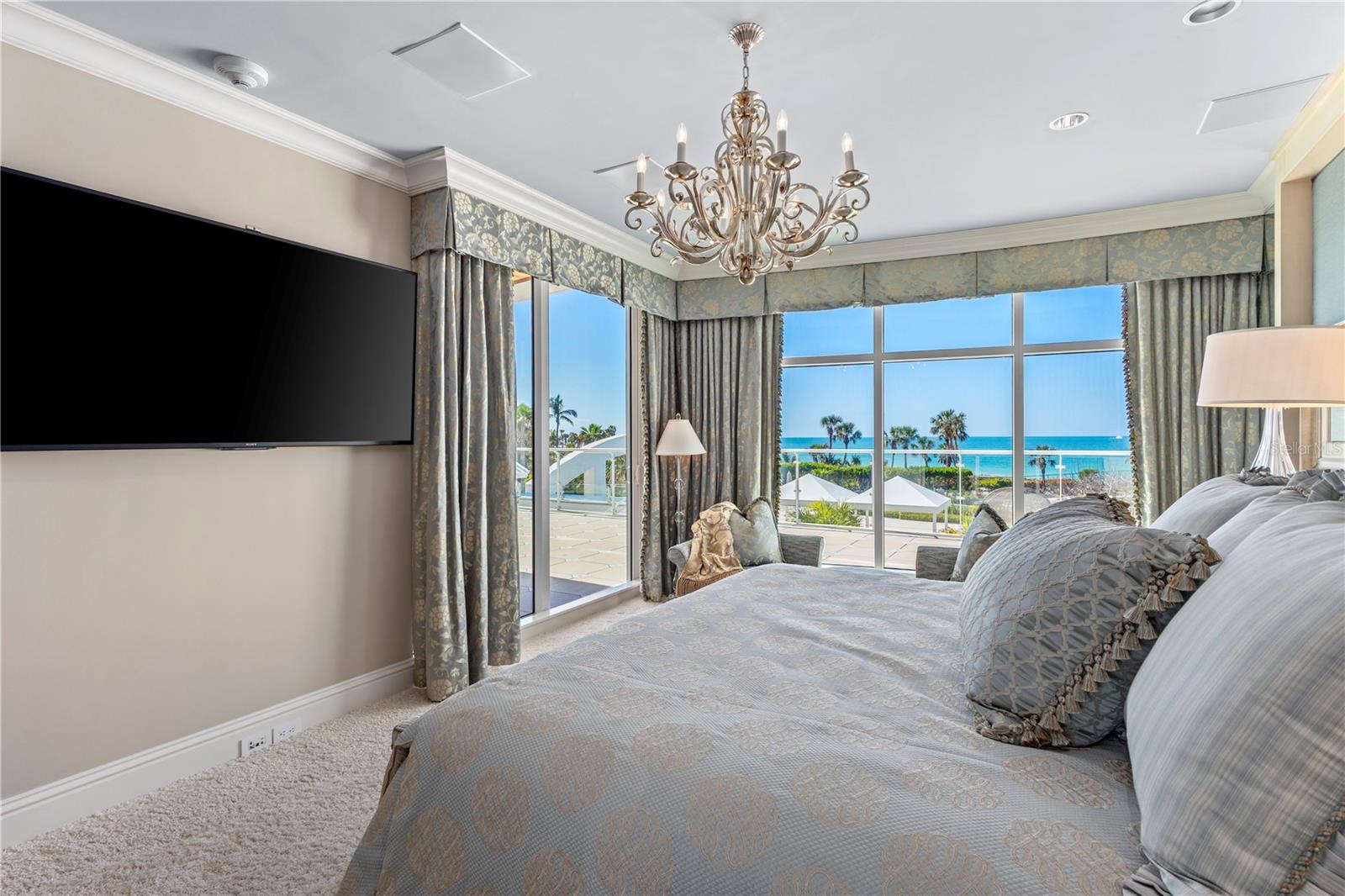 ARIA LONGBOAT KEY - Residential