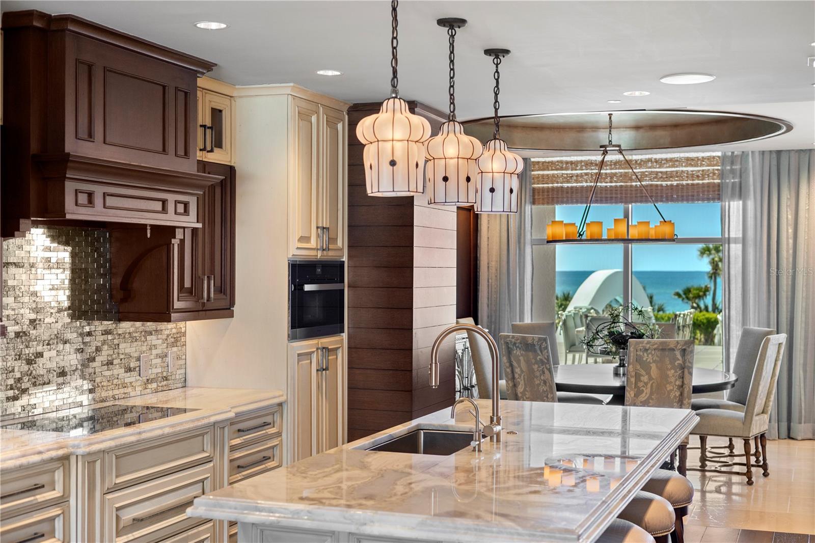 ARIA LONGBOAT KEY - Residential