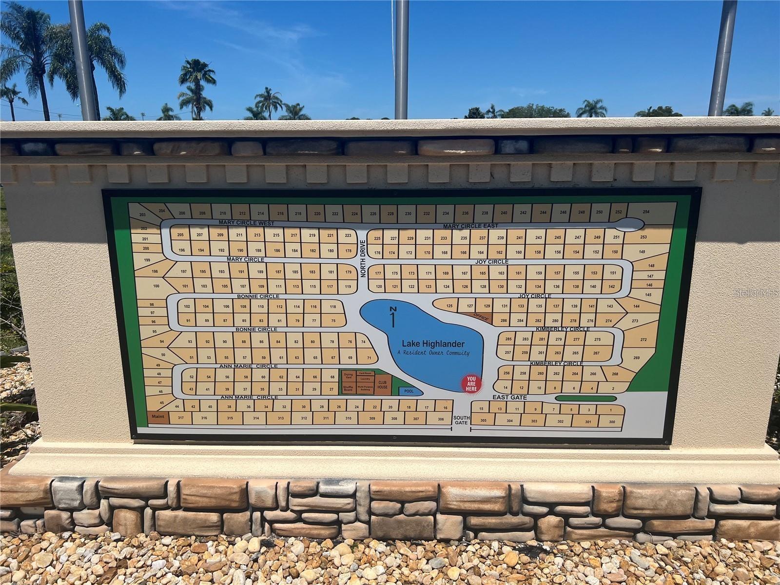 LAKE HIGHLANDER MOBILE HOME PARK UNREC - Residential