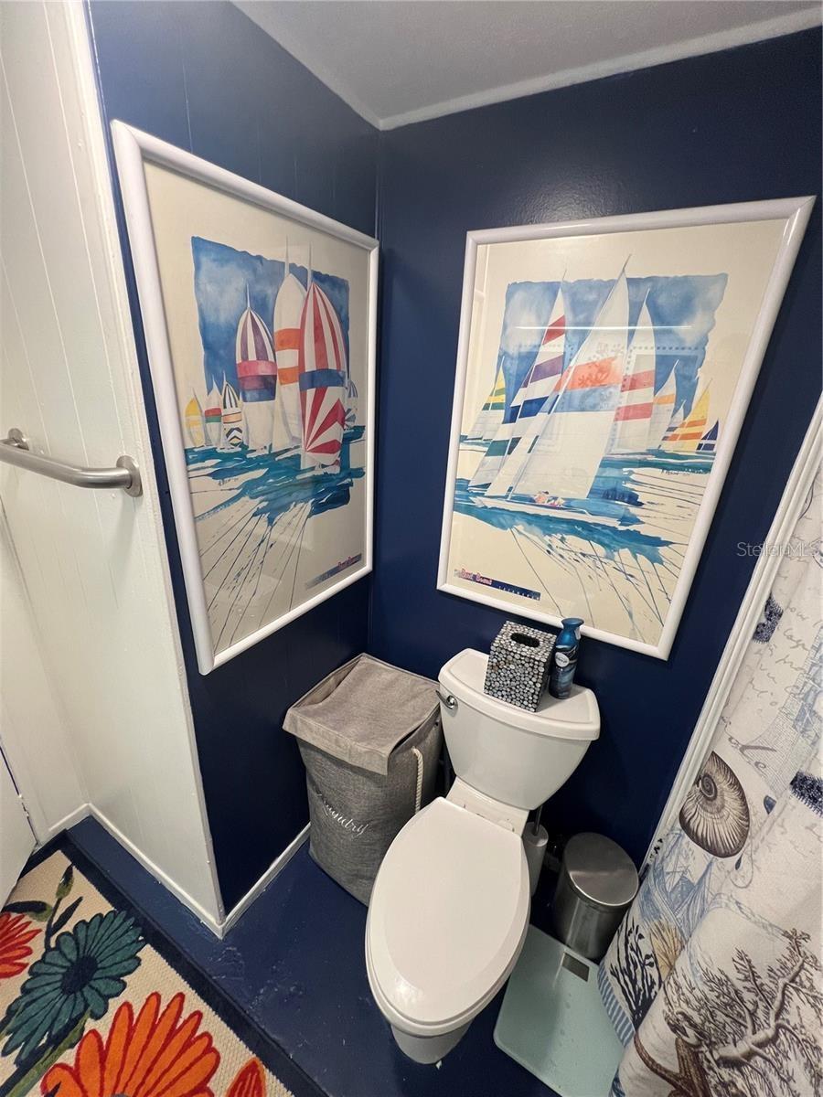 LAKE HIGHLANDER MOBILE HOME PARK UNREC - Residential