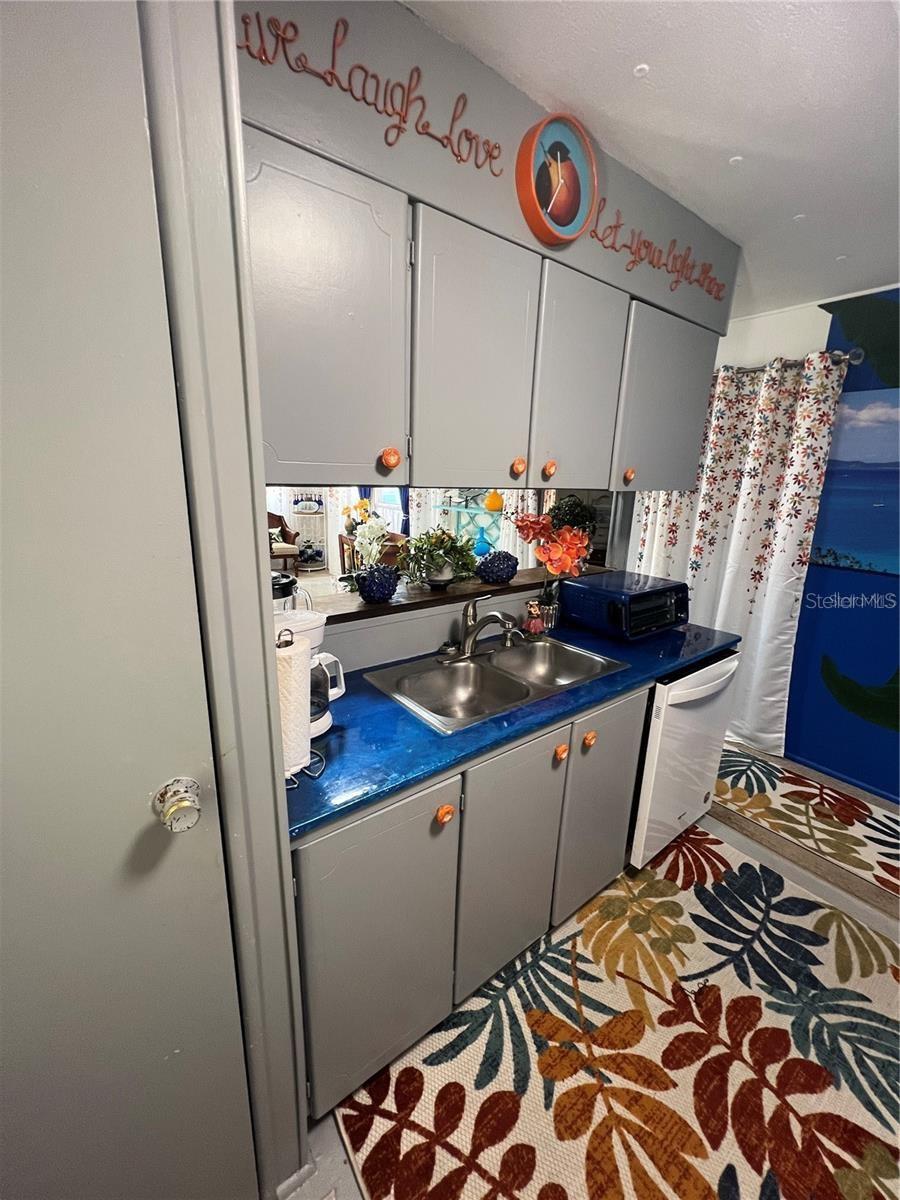 LAKE HIGHLANDER MOBILE HOME PARK UNREC - Residential