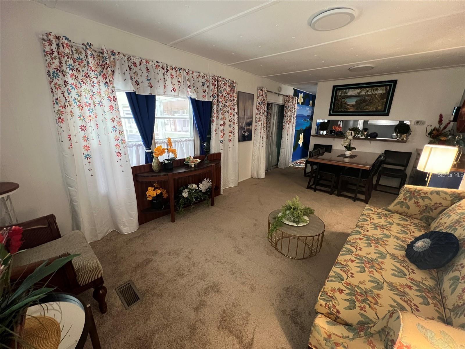 LAKE HIGHLANDER MOBILE HOME PARK UNREC - Residential