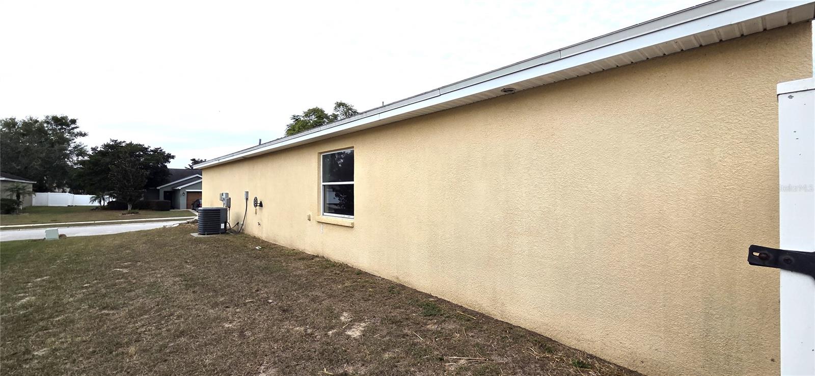 WIND MEADOWS - Residential