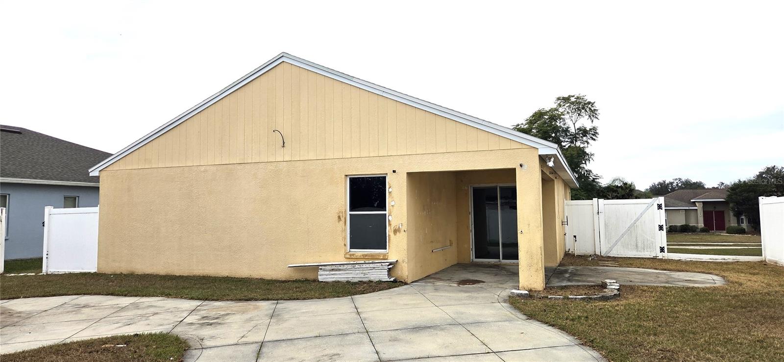 WIND MEADOWS - Residential