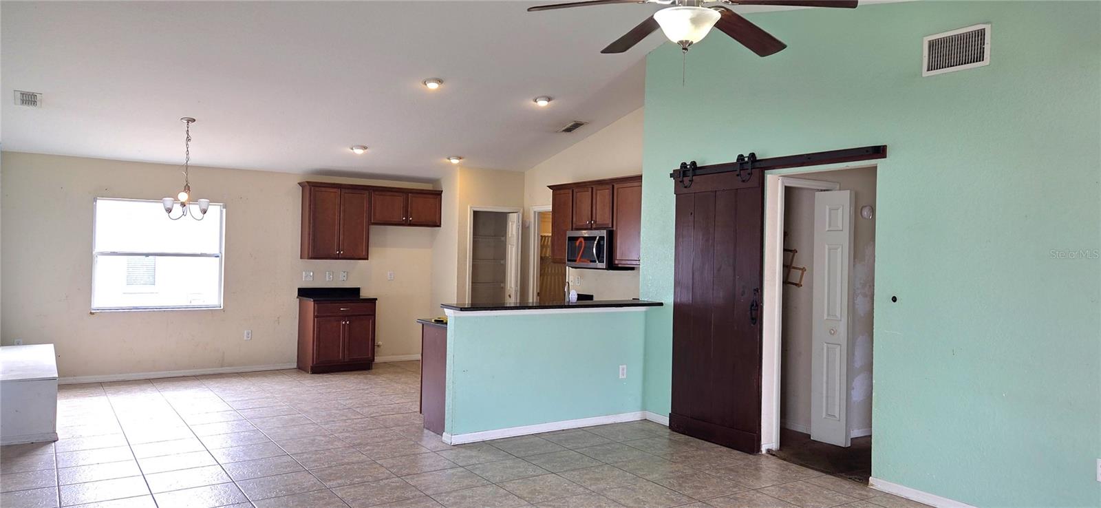 WIND MEADOWS - Residential