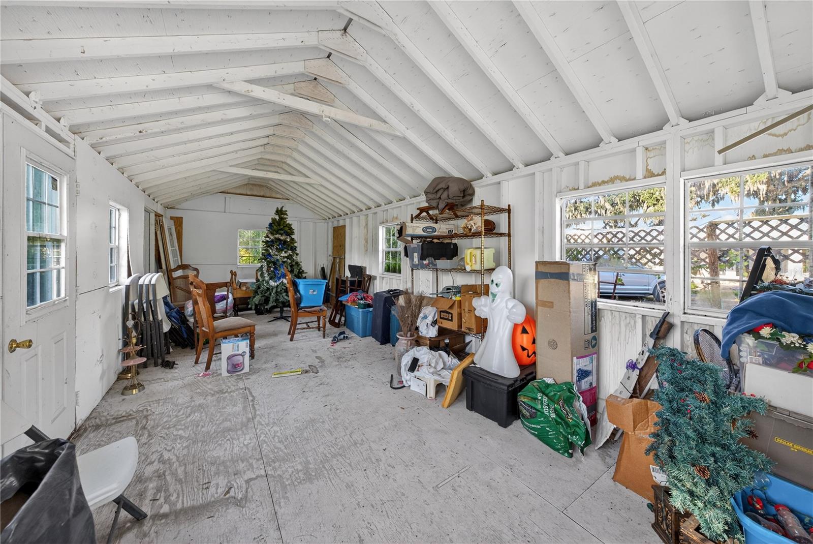 ACREAGE & UNREC - Residential