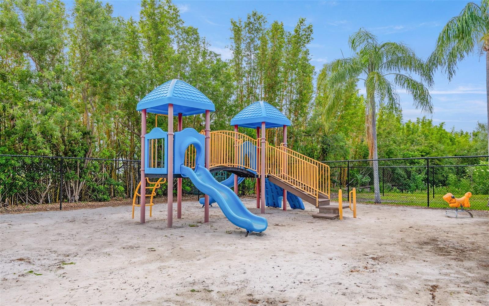 GRAND BELLAGIO AT BAYWATCH CONDO THE - Residential