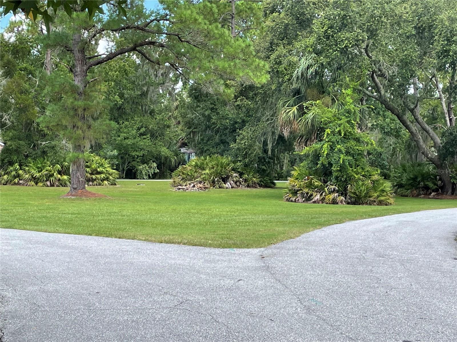 2711 KINGFISHER VILLAGE