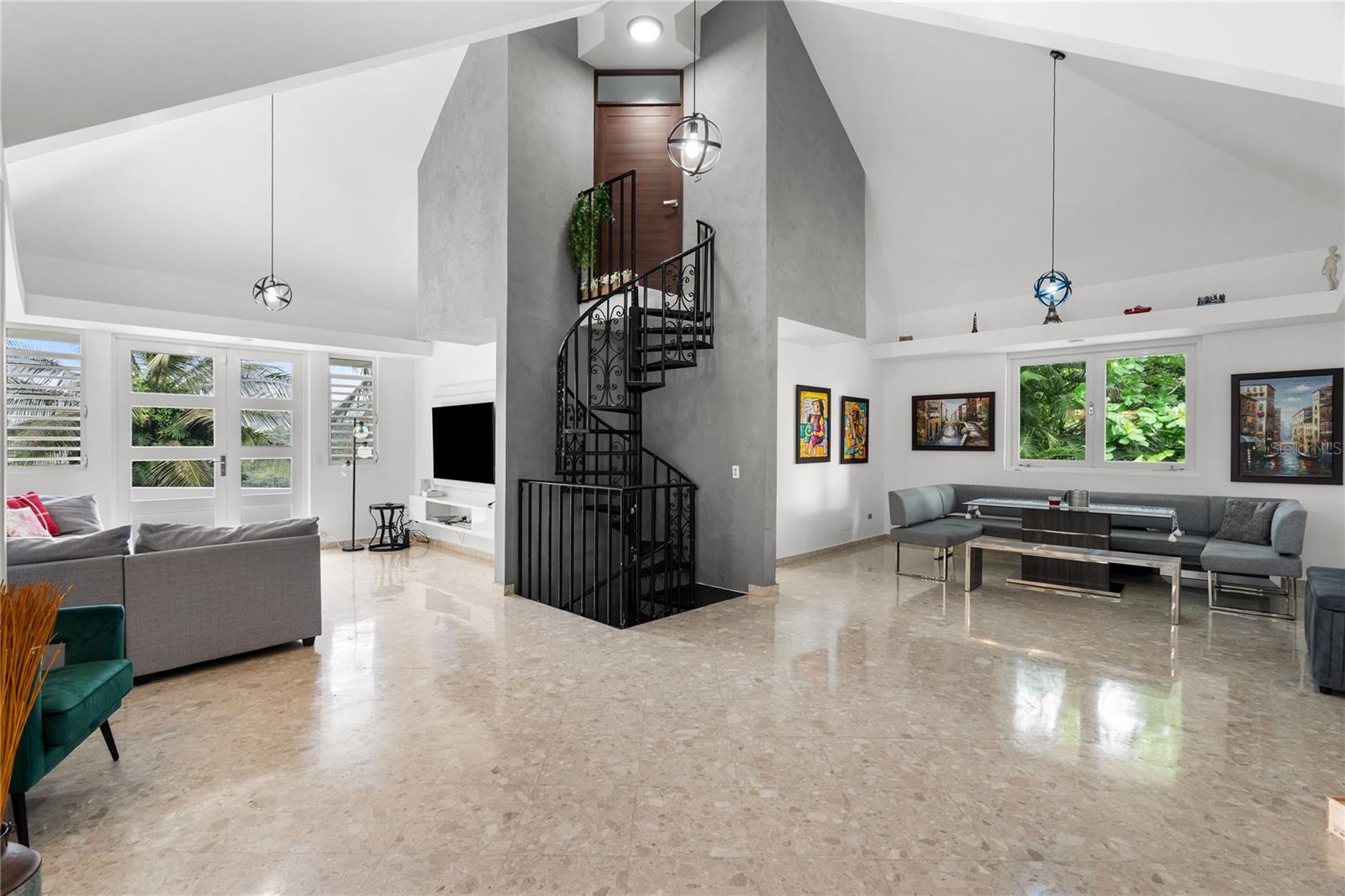 SUNSET HILLS - Residential