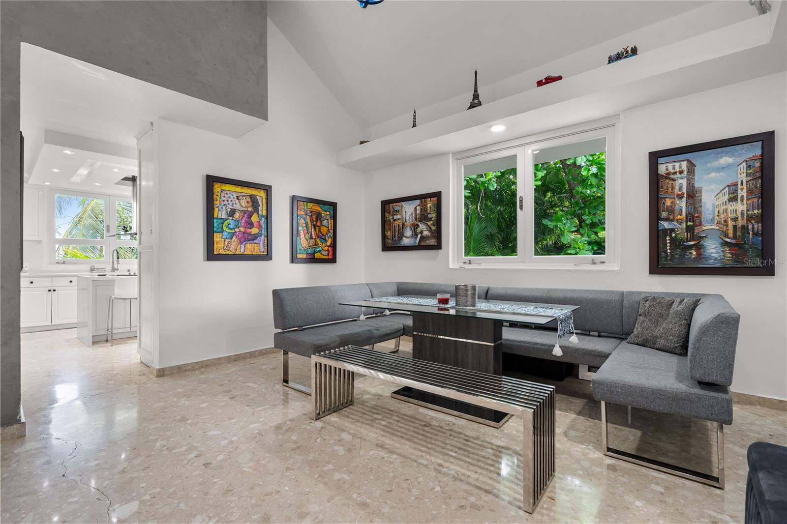 SUNSET HILLS - Residential