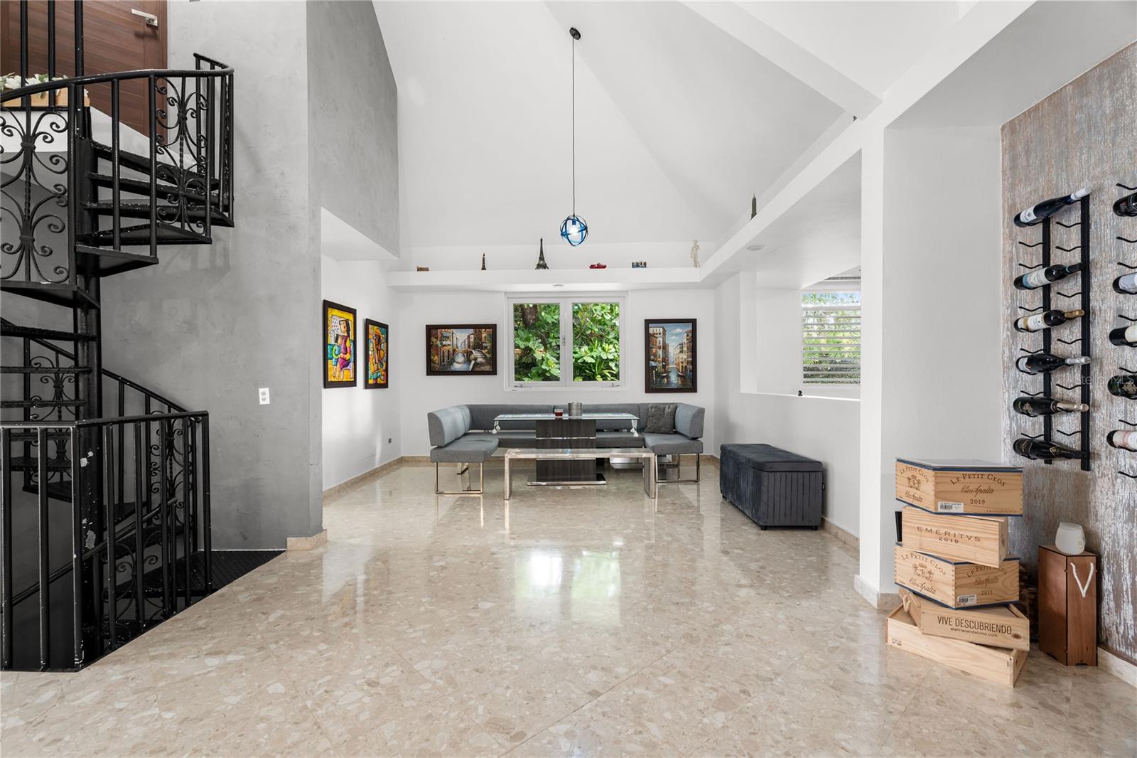 SUNSET HILLS - Residential