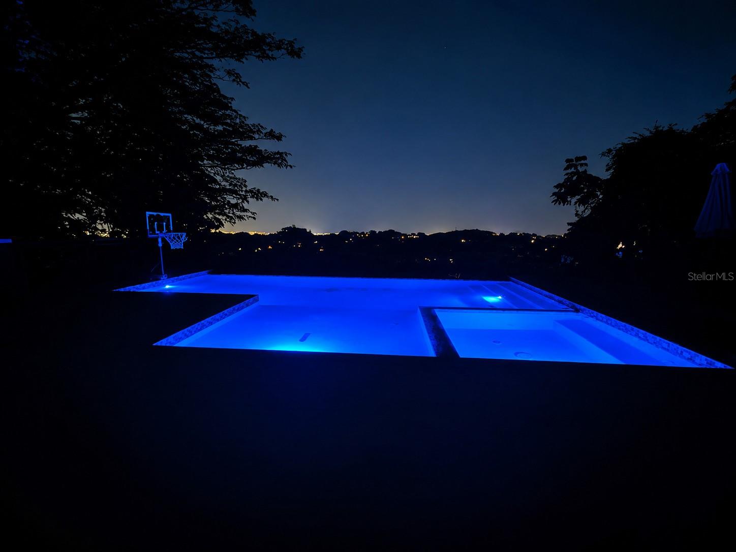 SUNSET HILLS - Residential