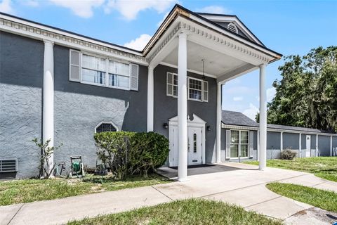 131 W MAIN STREET TAVARES FL 32778