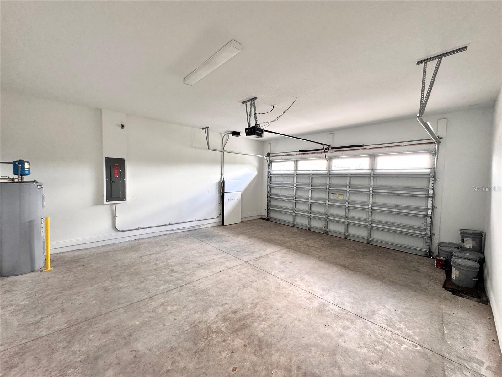 WESLYN PARK PH 1 - Residential