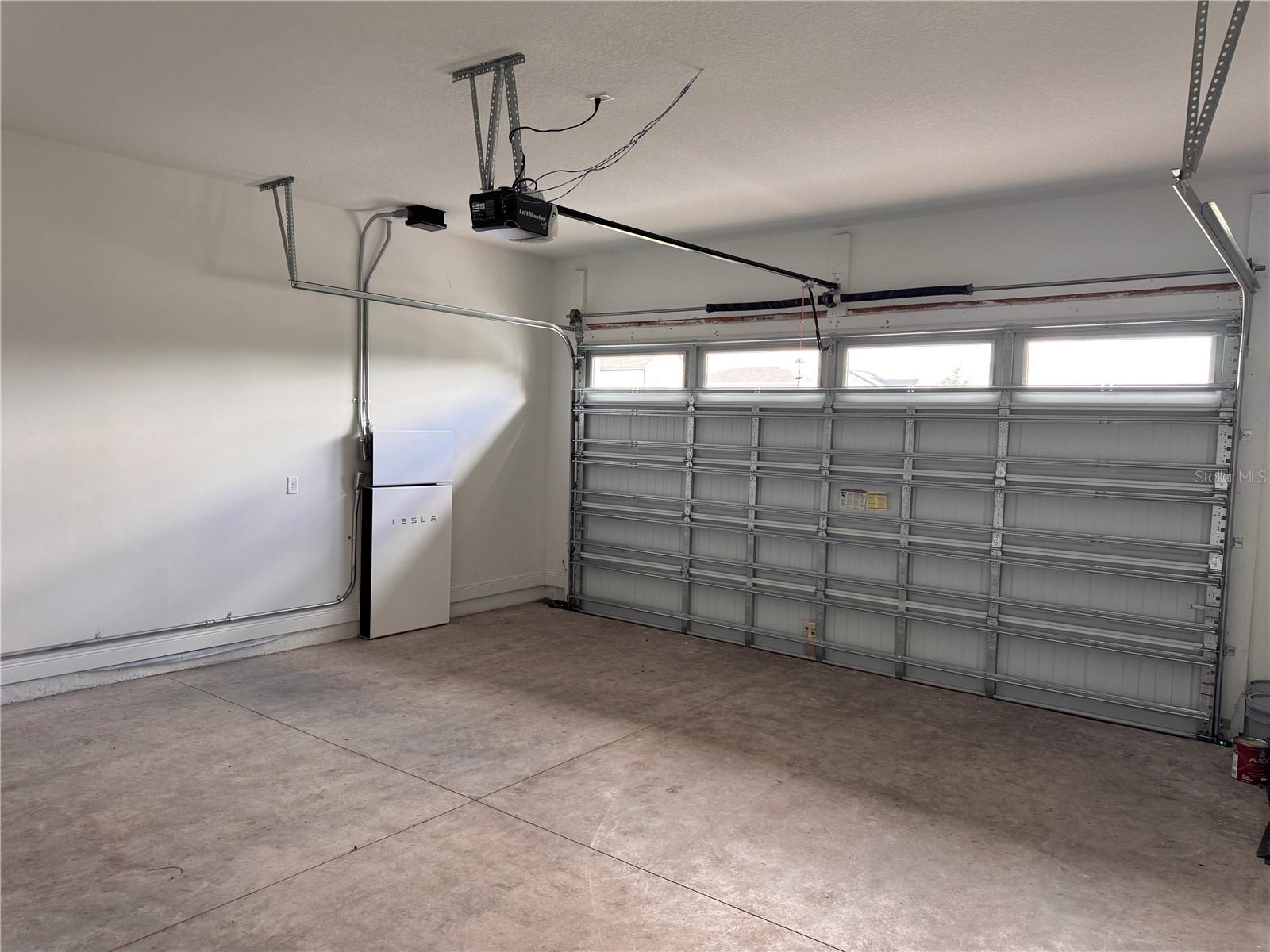 WESLYN PARK PH 1 - Residential