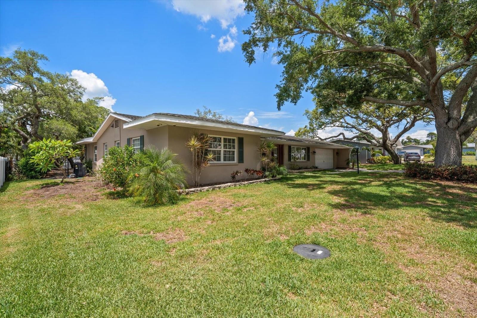 HARBOR BLUFFS SEC 3 - Residential