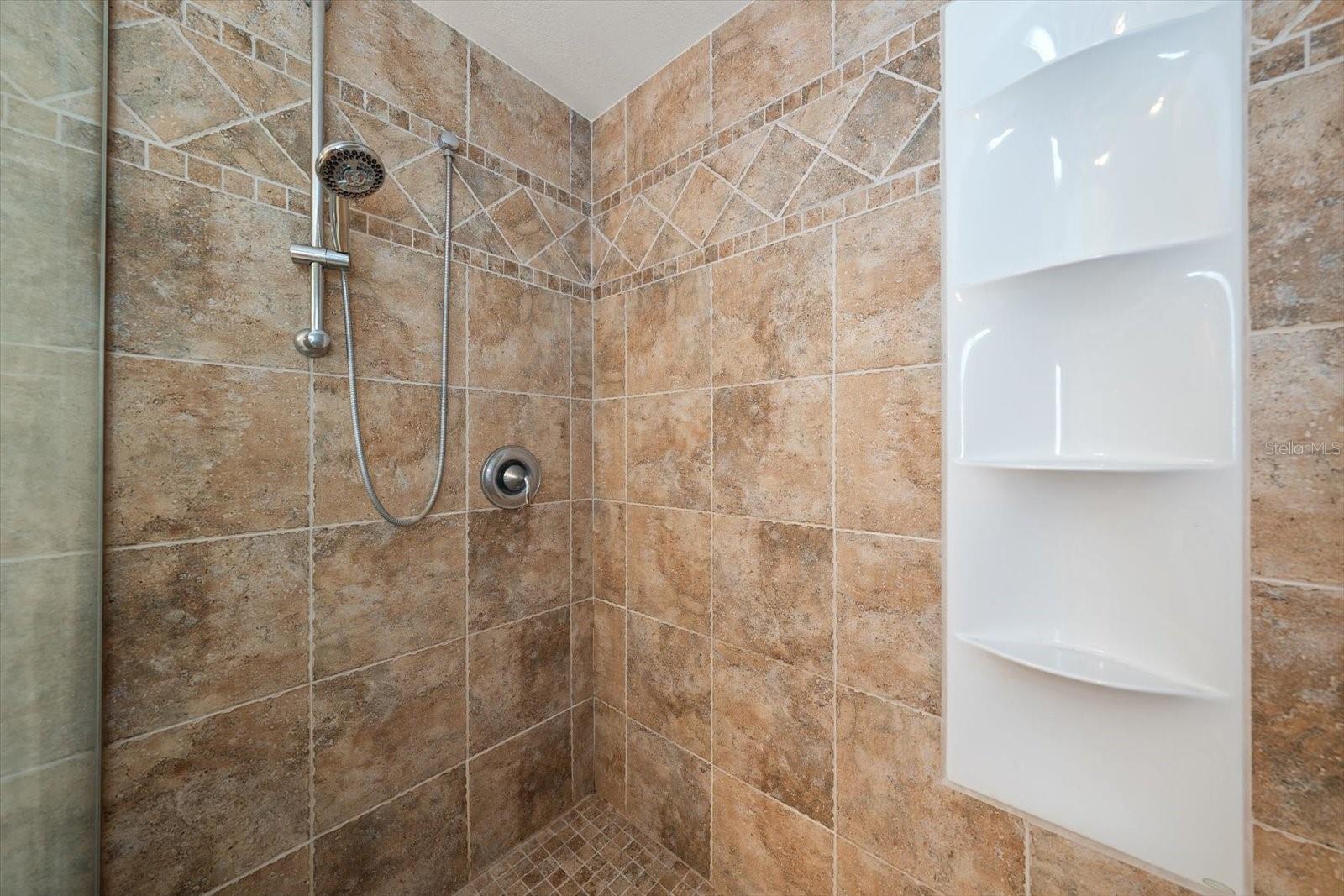 HARBOR BLUFFS SEC 3 - Residential