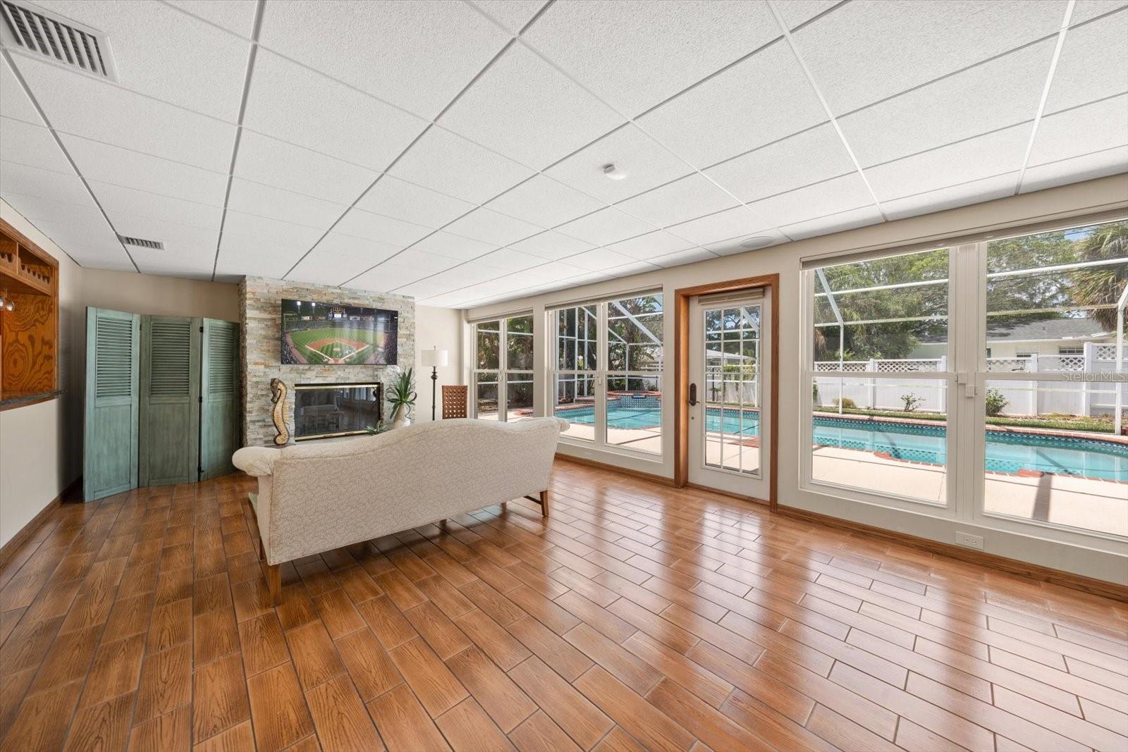 HARBOR BLUFFS SEC 3 - Residential