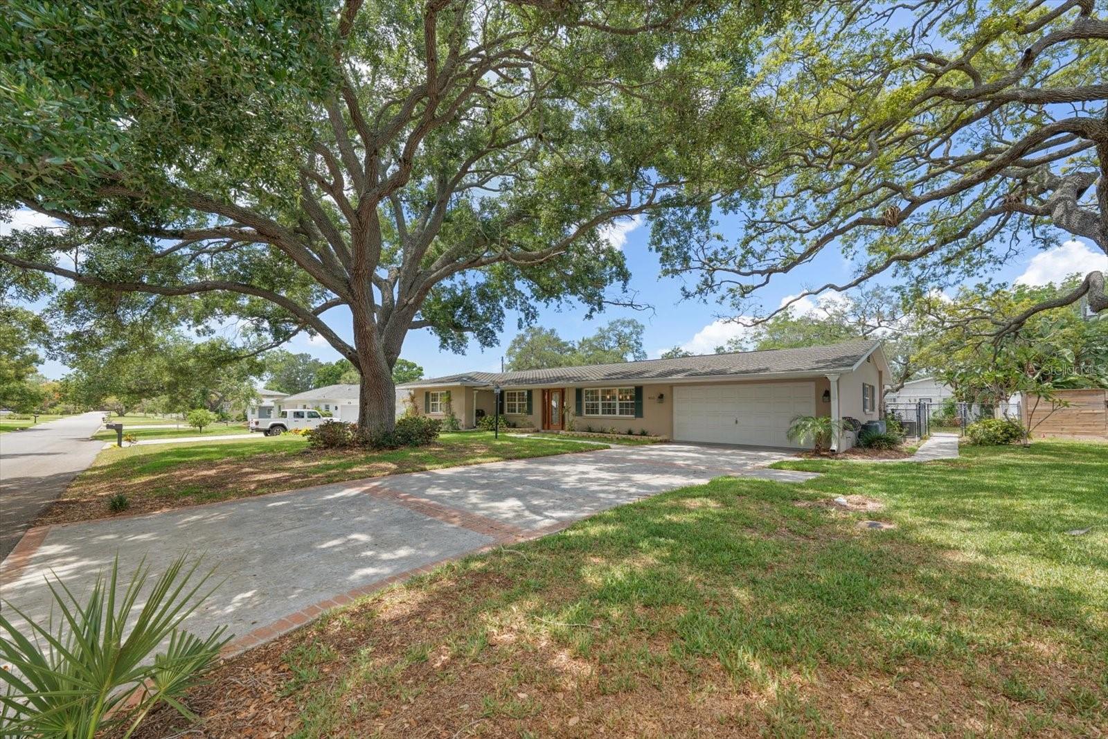 HARBOR BLUFFS SEC 3 - Residential