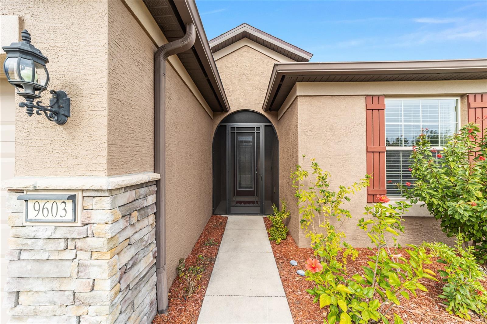 STONE CREEK - Residential