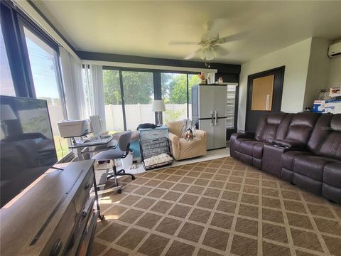 A home in HOLIDAY