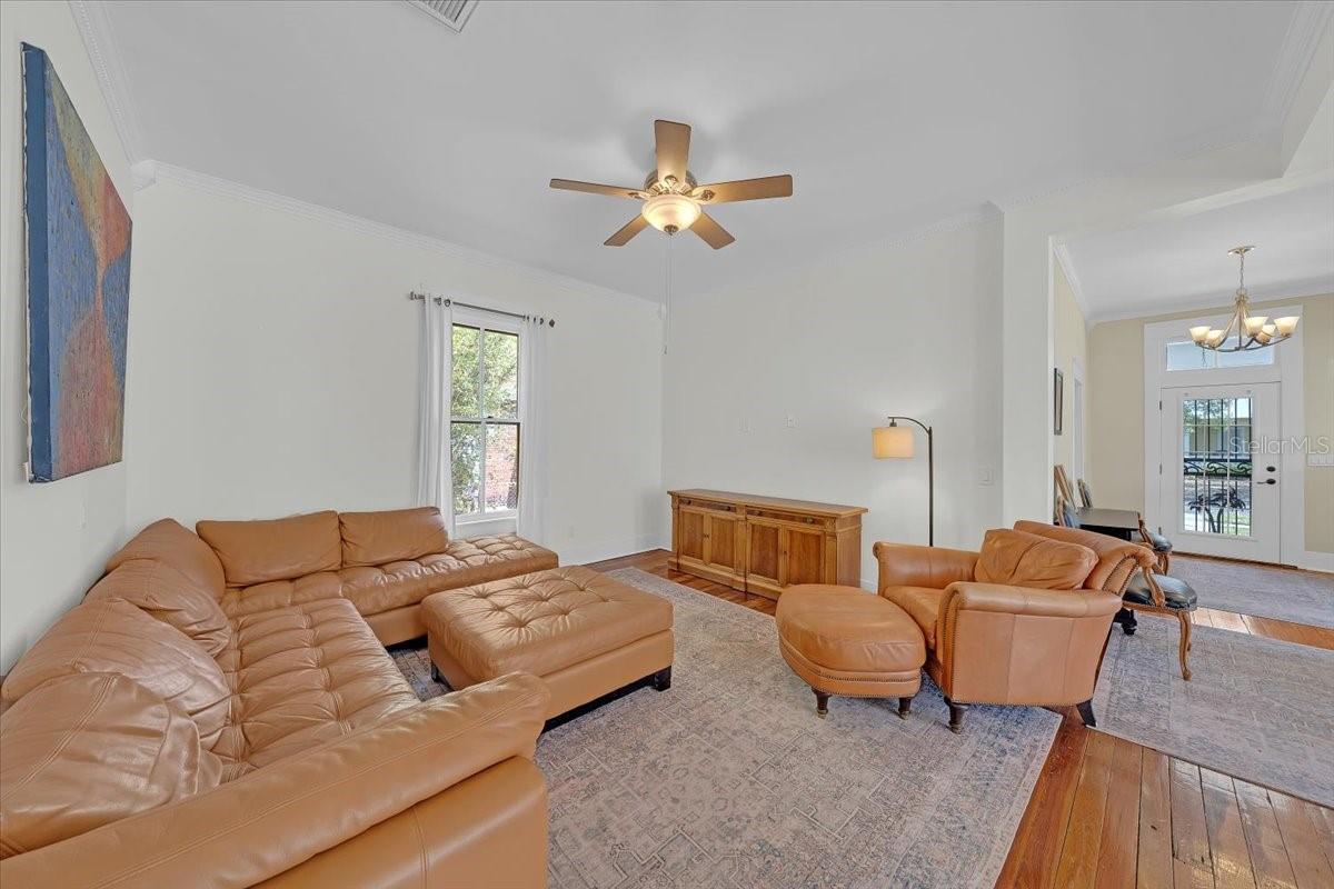 CHELSEA - Residential