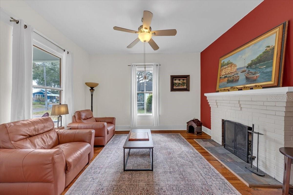 CHELSEA - Residential