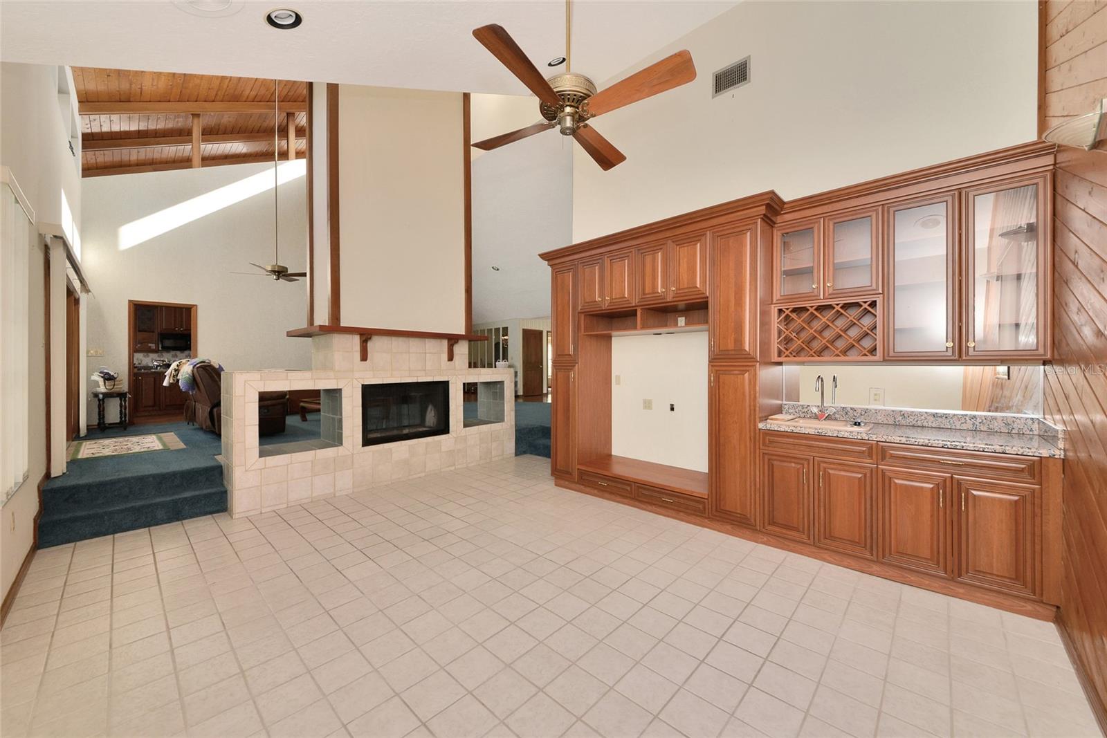 RIVERVIEW PINES - Residential