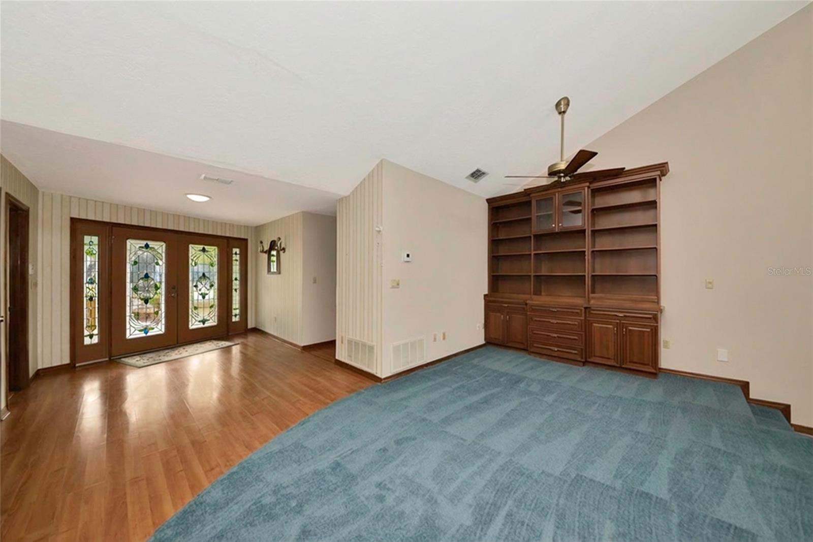 RIVERVIEW PINES - Residential