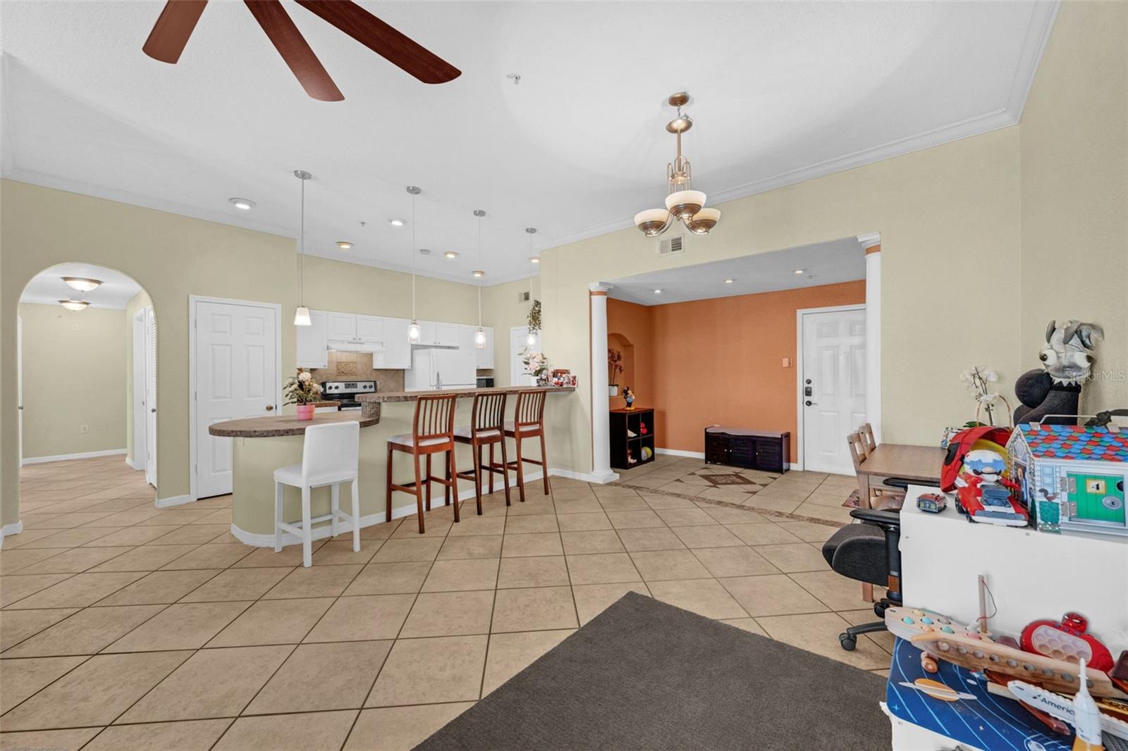 280 CELEBRATION BOULEVARD 304