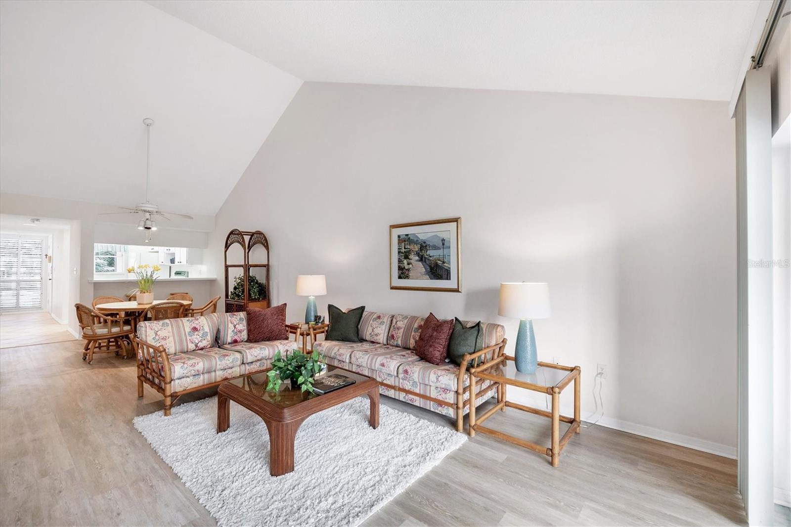 FARMINGTON VISTAS - Residential