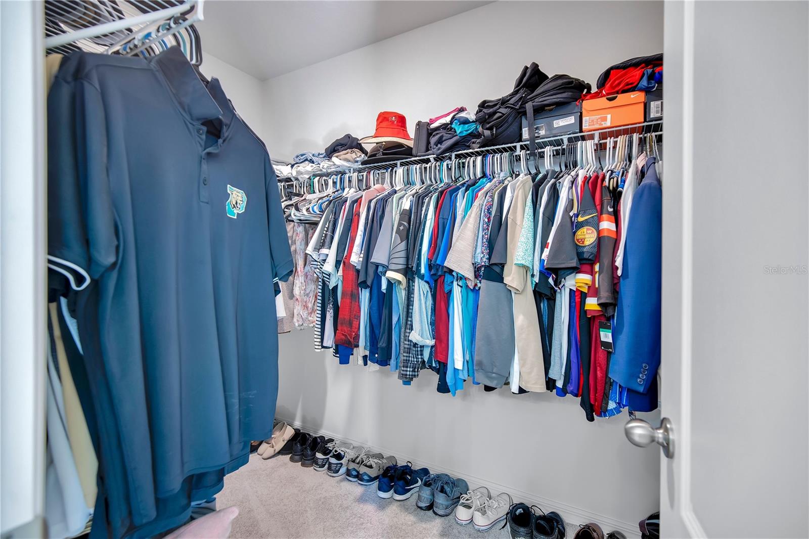 HUNTINGTON DOWNS - Residential