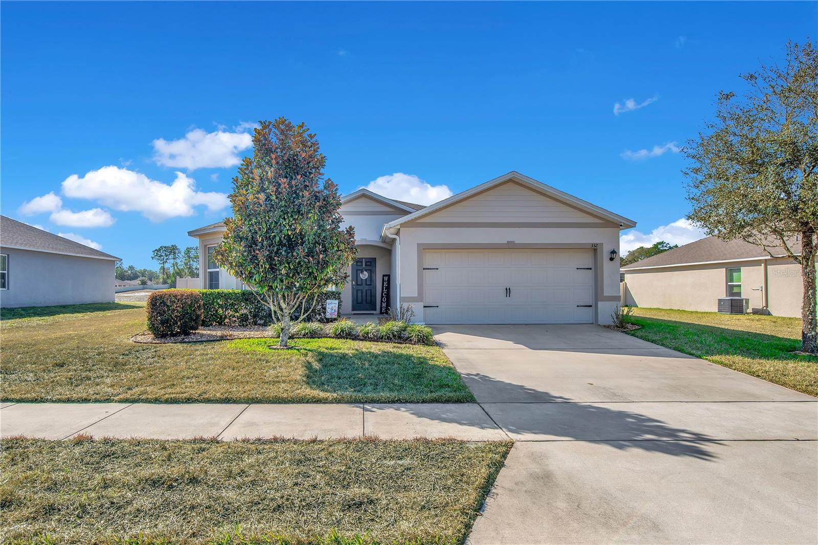 HUNTINGTON DOWNS - Residential