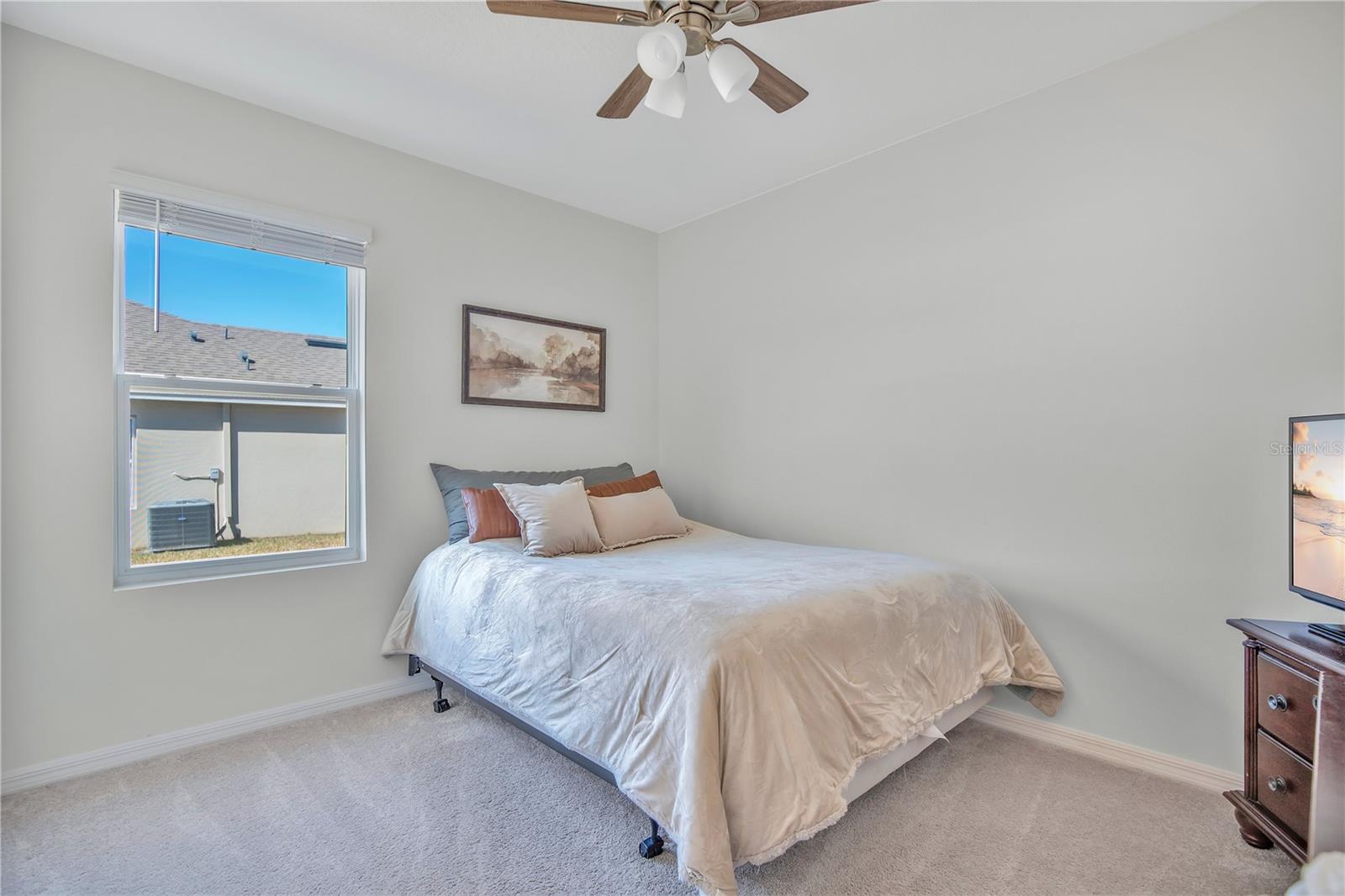 HUNTINGTON DOWNS - Residential