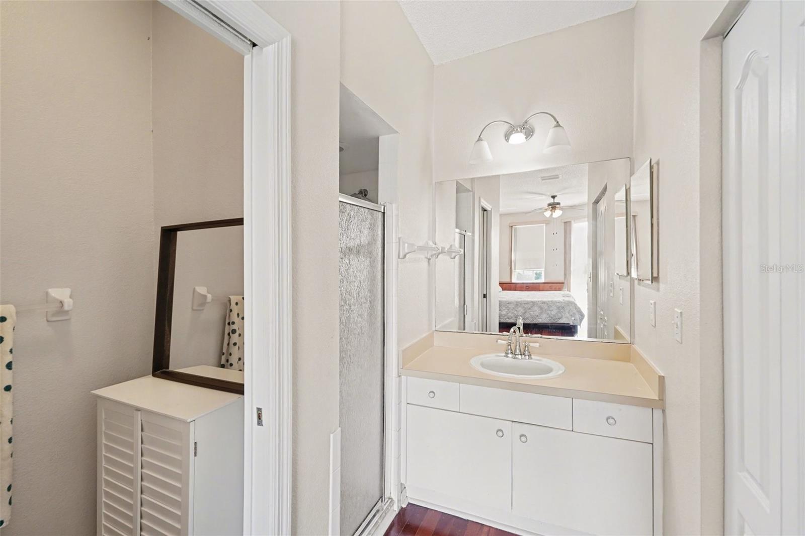 SUN KETCH TWNHMS AT CYPRESS LAKES - Residential