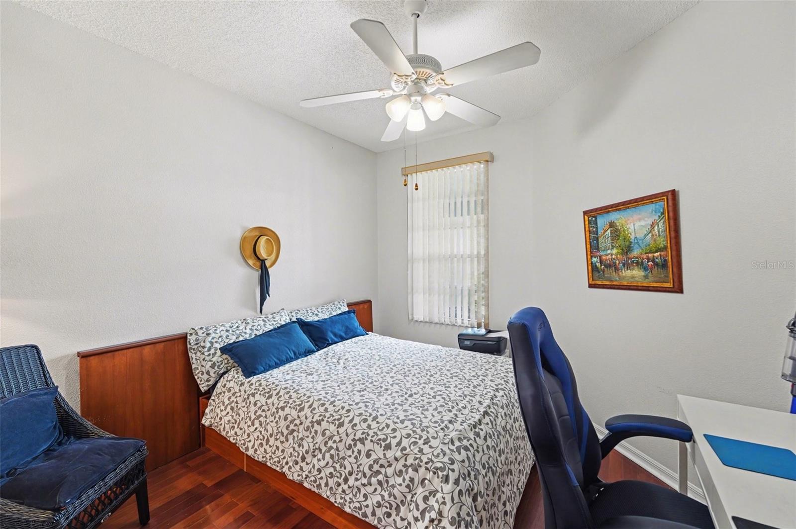 SUN KETCH TWNHMS AT CYPRESS LAKES - Residential