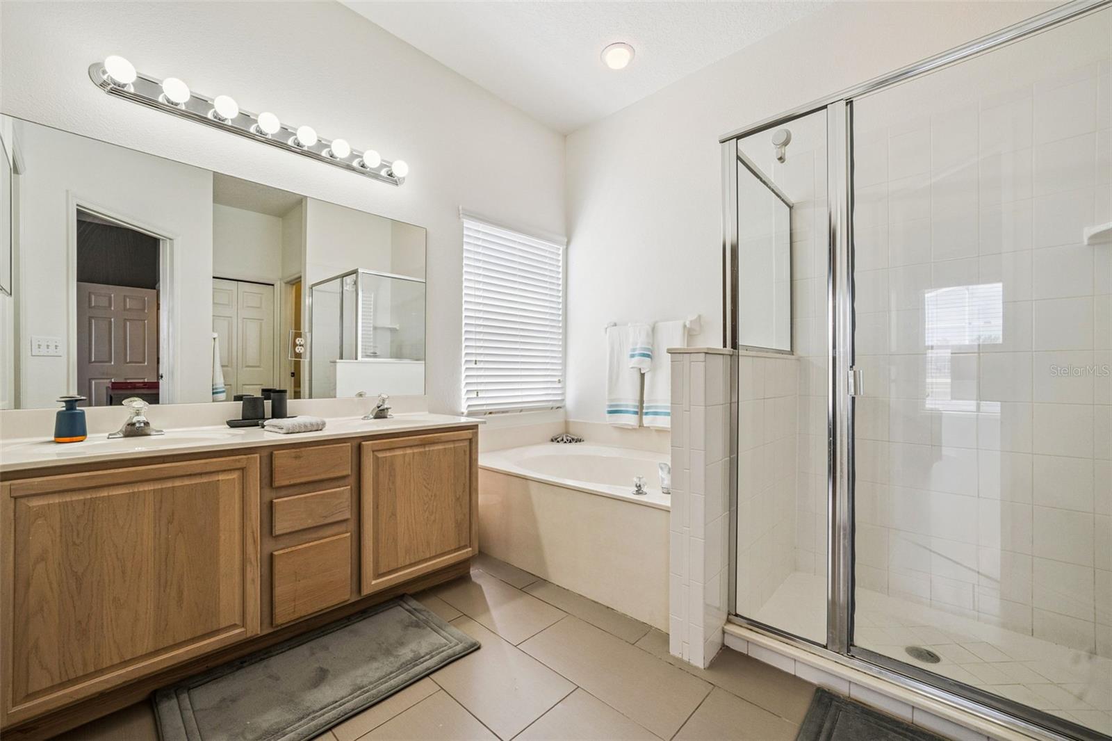 HAMPTON ESTATES PHASE 1 VILLAGE 1-A - Residential