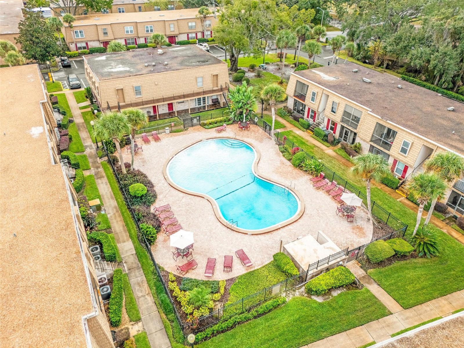 FOUR SEASONS CONDO - Residential Lease