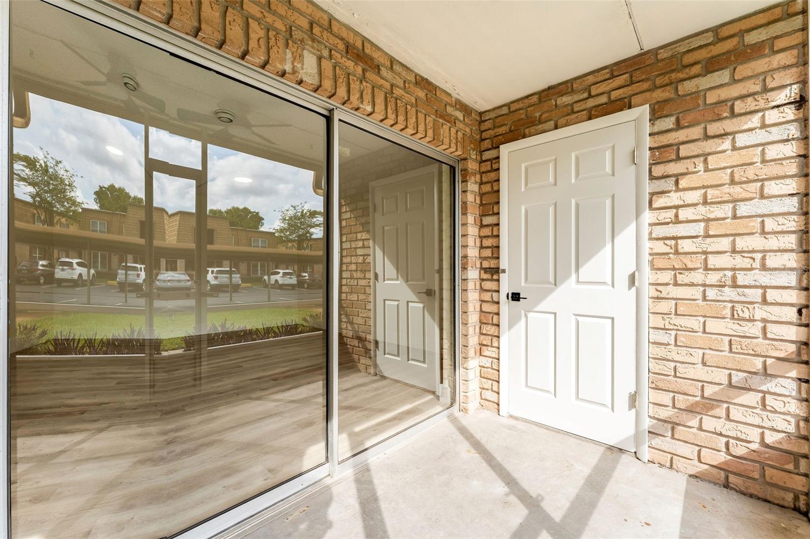 FOUR SEASONS CONDO - Residential Lease